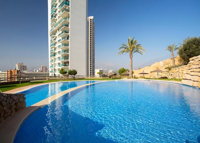 36Th Floor - Highrise Apartment With Private Terrace & Amazing Sea Views