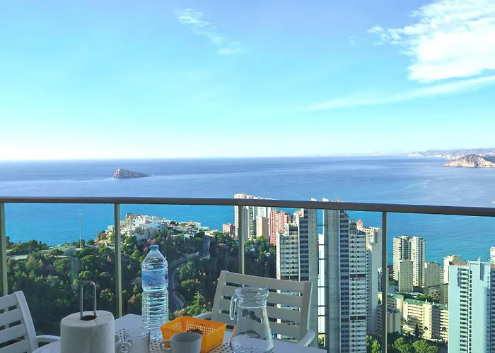 36Th Floor - Highrise Apartment With Private Terrace & Amazing Sea Views