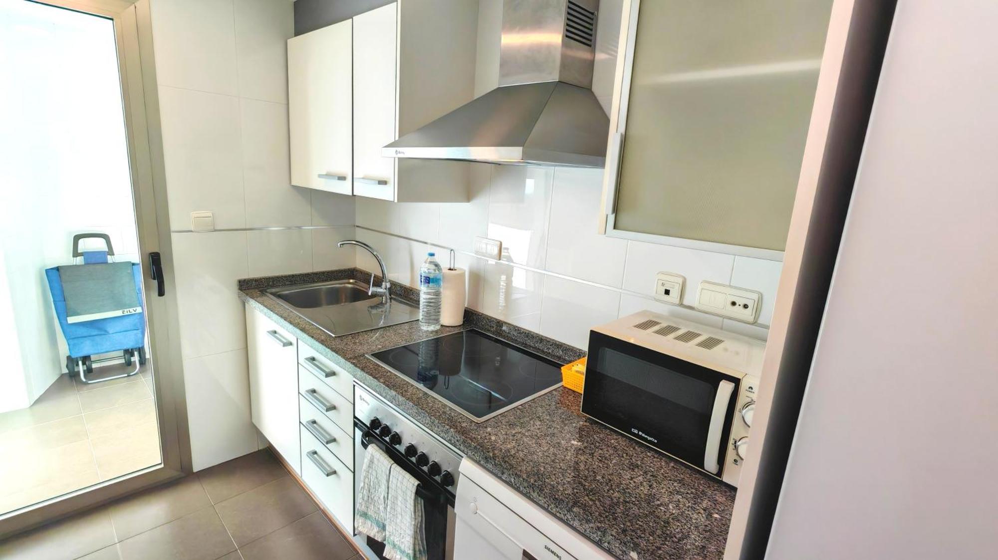 36th Floor - Highrise With Private Terrace & Amazing Sea Views Apartament Benidorm