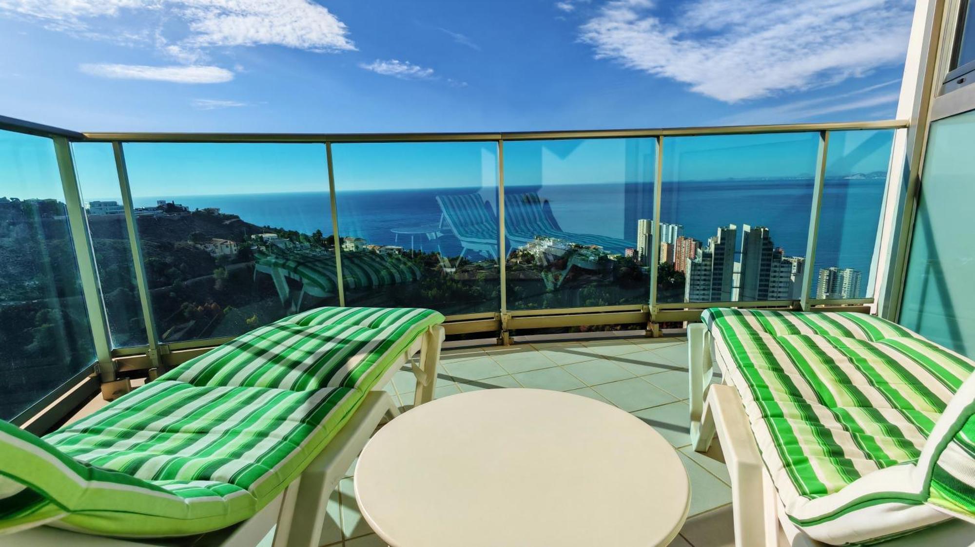 Apartament 36th Floor - Highrise With Private Terrace & Amazing Sea Views Benidorm